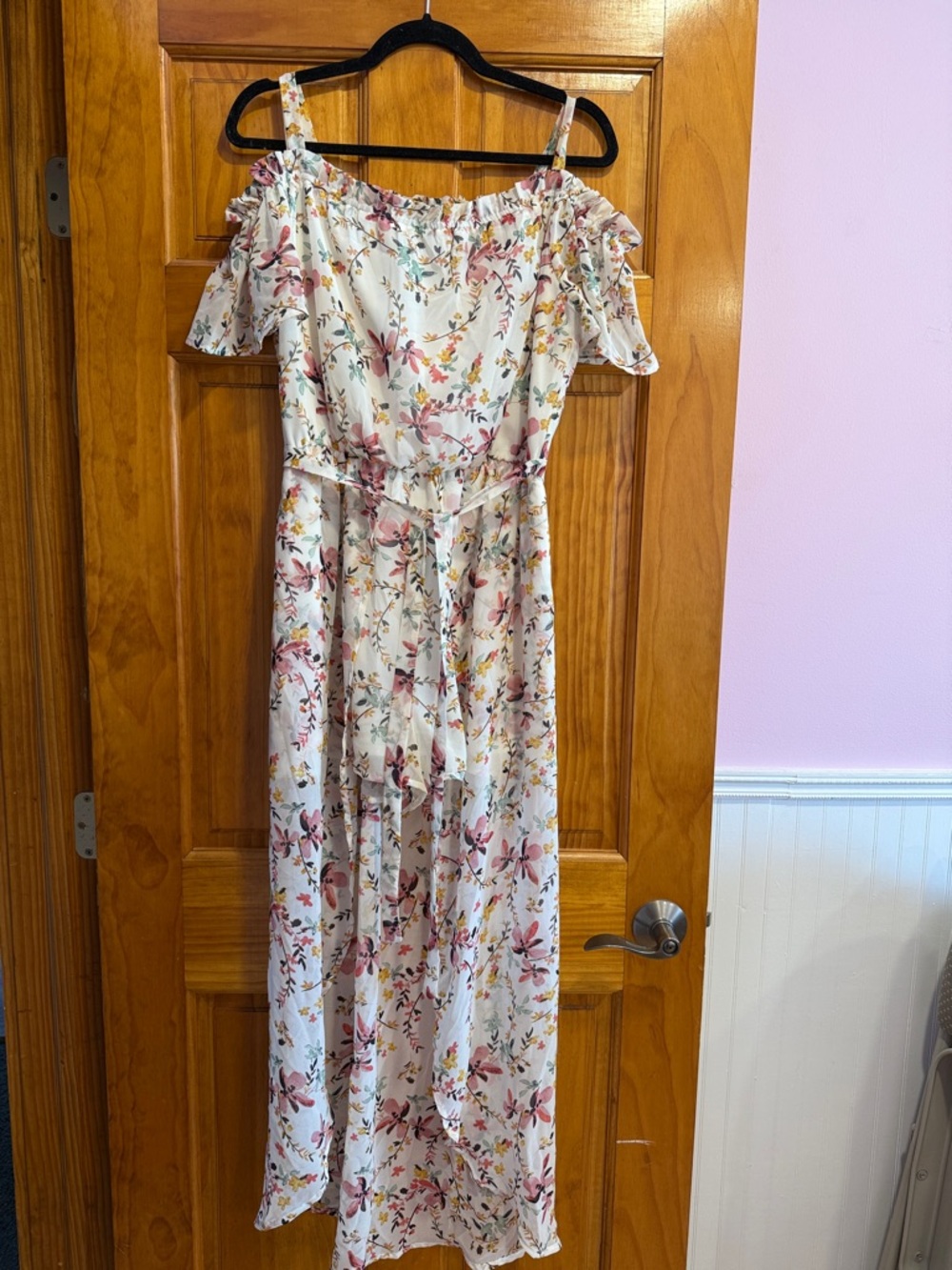 Floral Off-Shoulder Hi-Low Romper in Cream and Pink